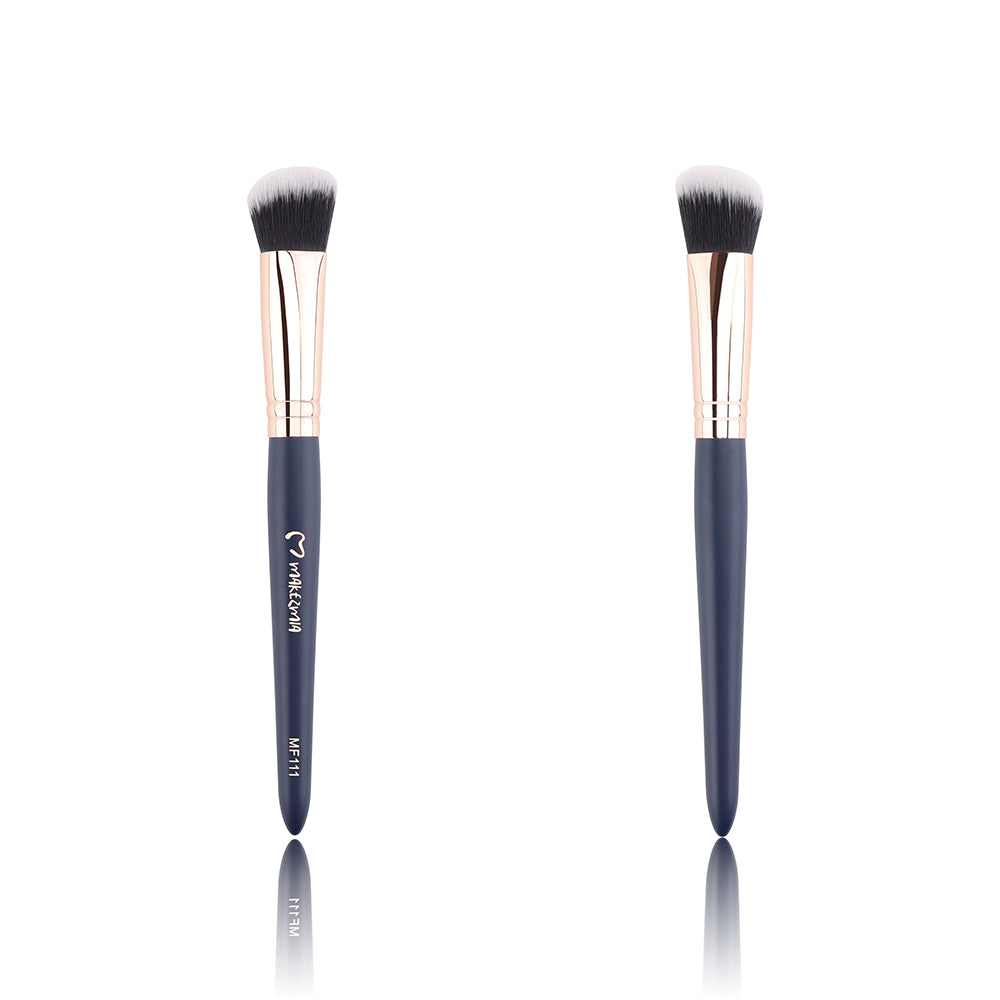 Makezmia Makeup brush MF 111 DetailKabuki