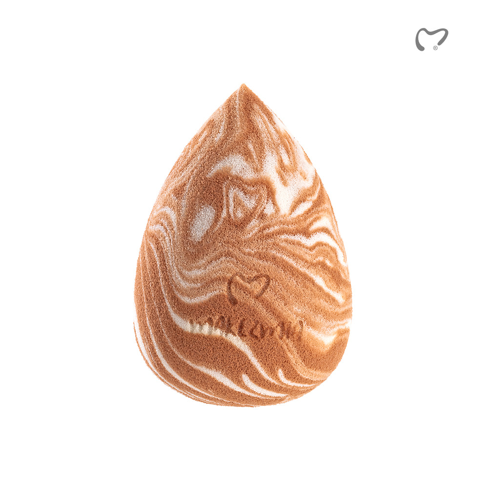 Makezmia Face Edit Pure Blend marbled teardrop makeup sponge